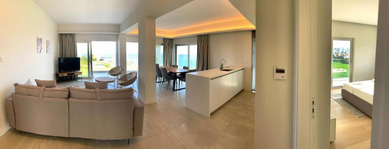 Emerald Suites Protaras Extérieur photo