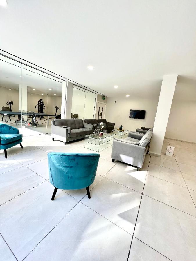 Emerald Suites Protaras Extérieur photo
