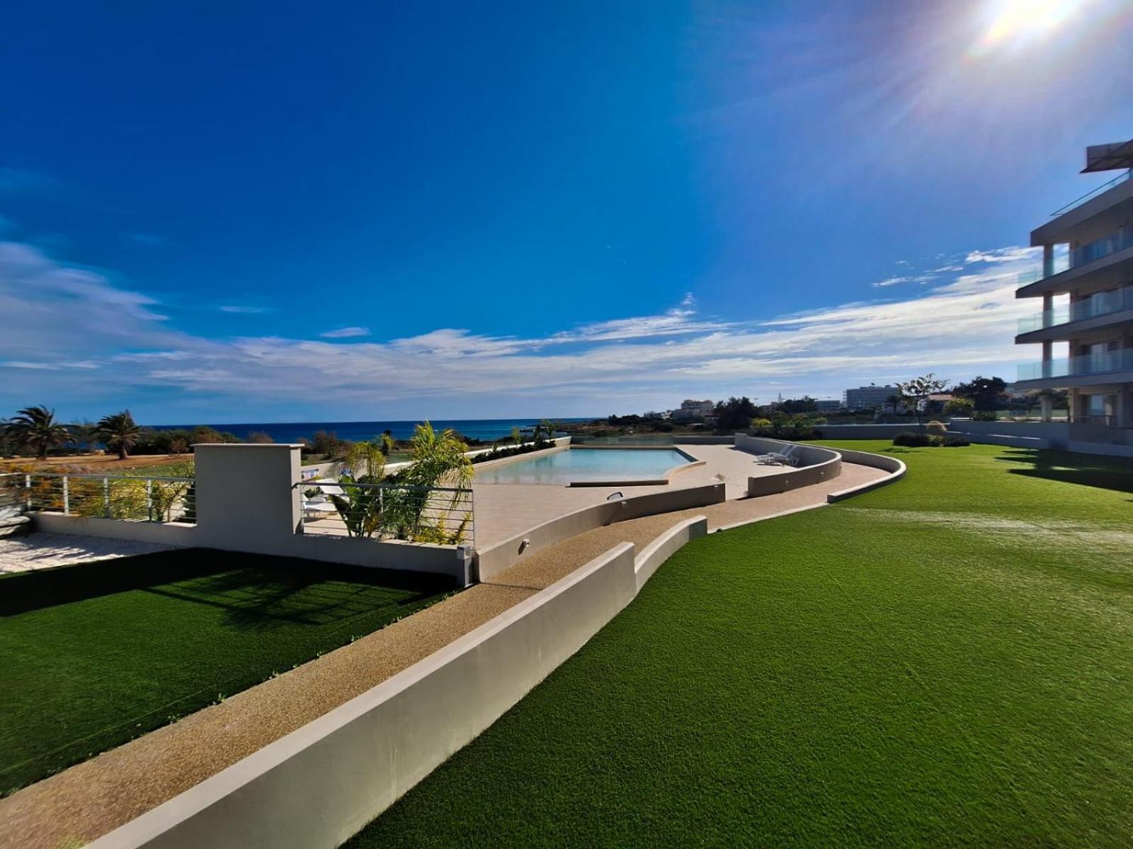 Emerald Suites Protaras Extérieur photo