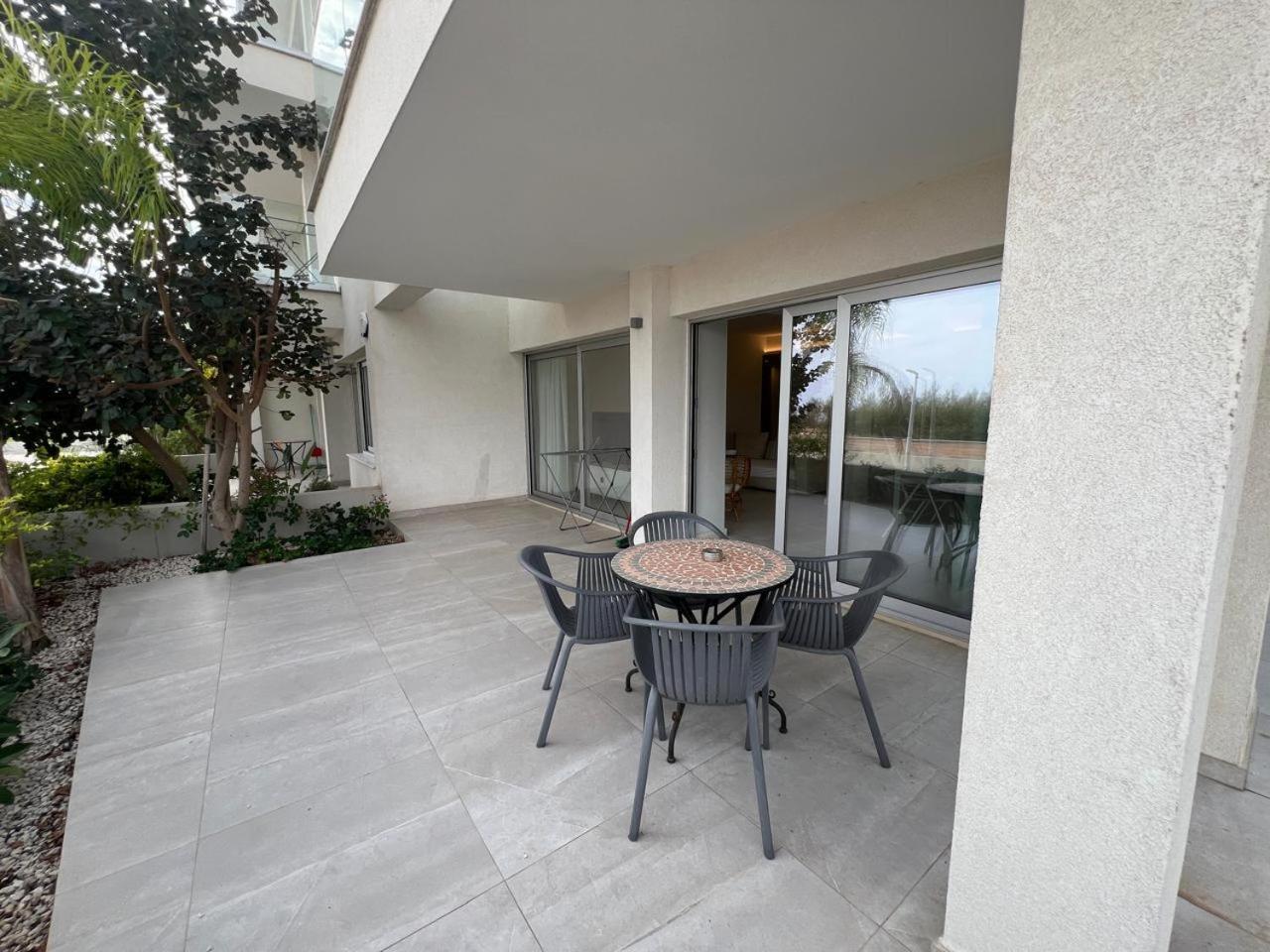 Emerald Suites Protaras Extérieur photo